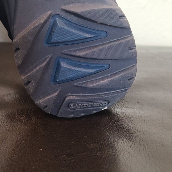 Lands' End Winter Boots - Picture 7 of 8